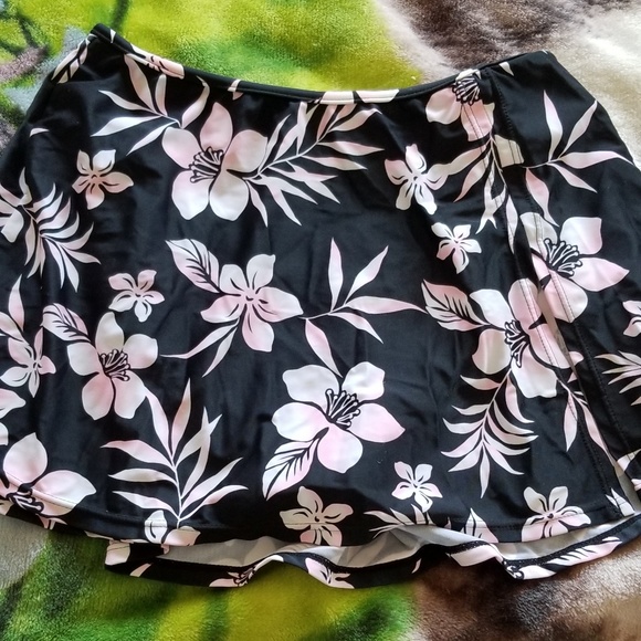 swim skirt size 16